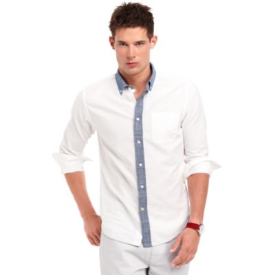CUSTOM FIT CHAMBRAY SHIRT $78.00