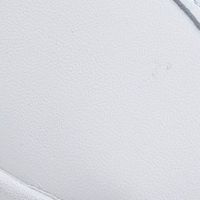 BRIGHT WHITE