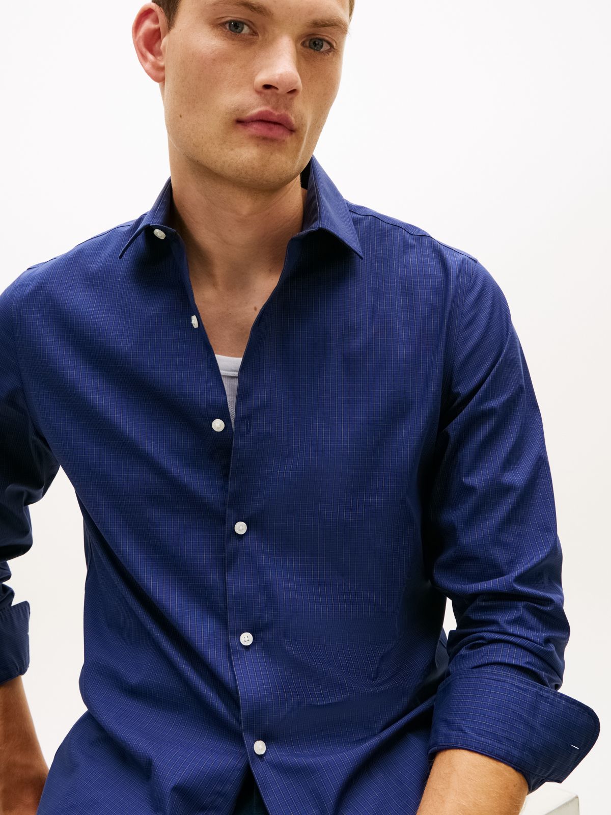 Slim Fit THFlex Mini Check Dress Shirt — Navy