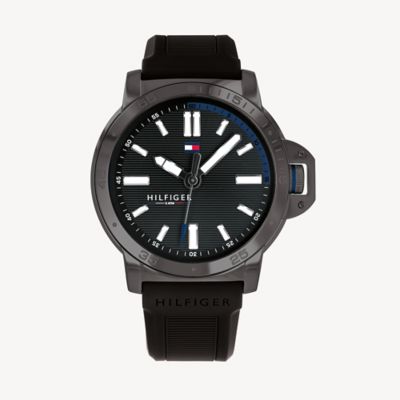 Diver Watch With Black Silicon Strap 