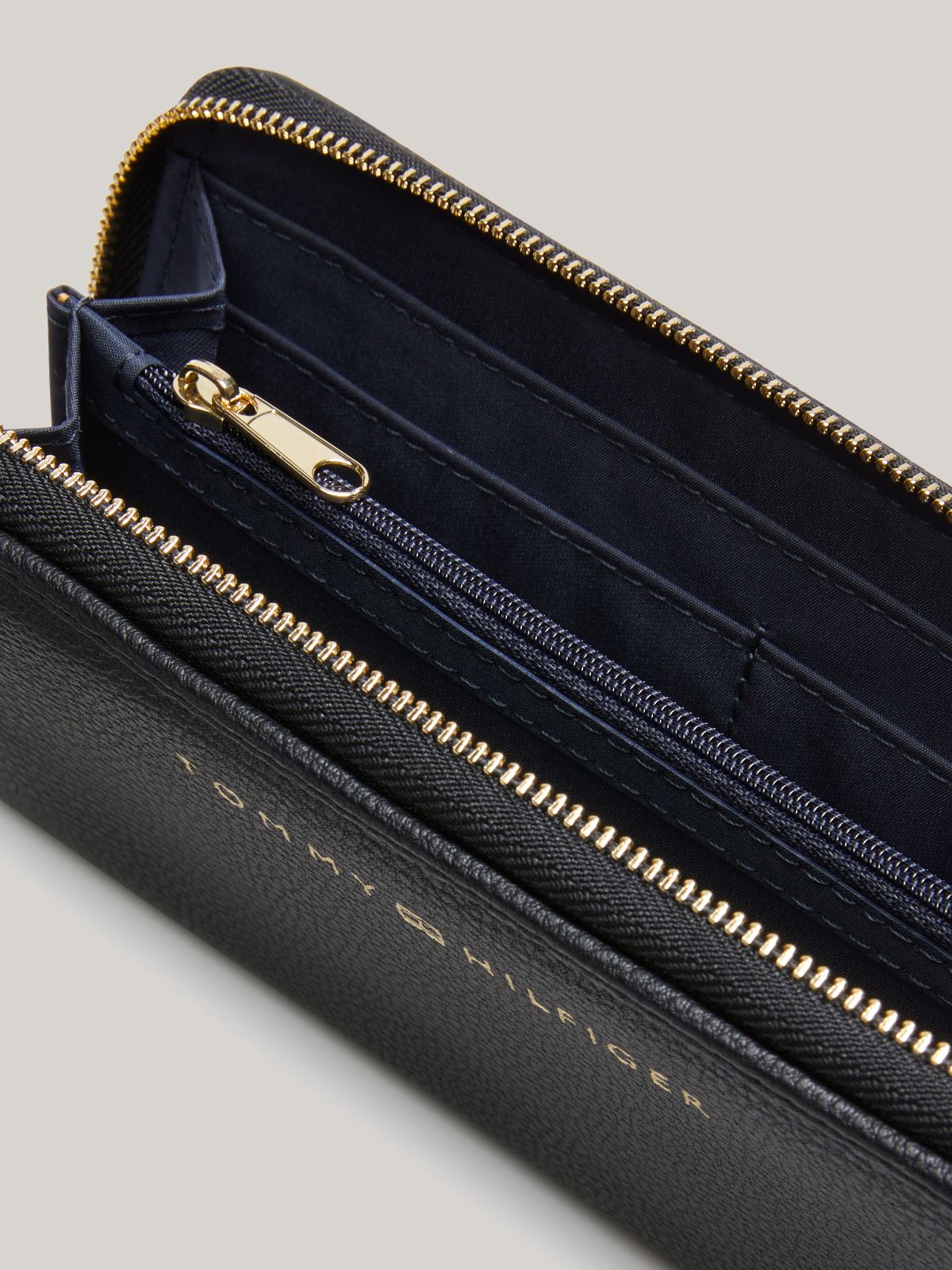 Large Zip Wallet — Black