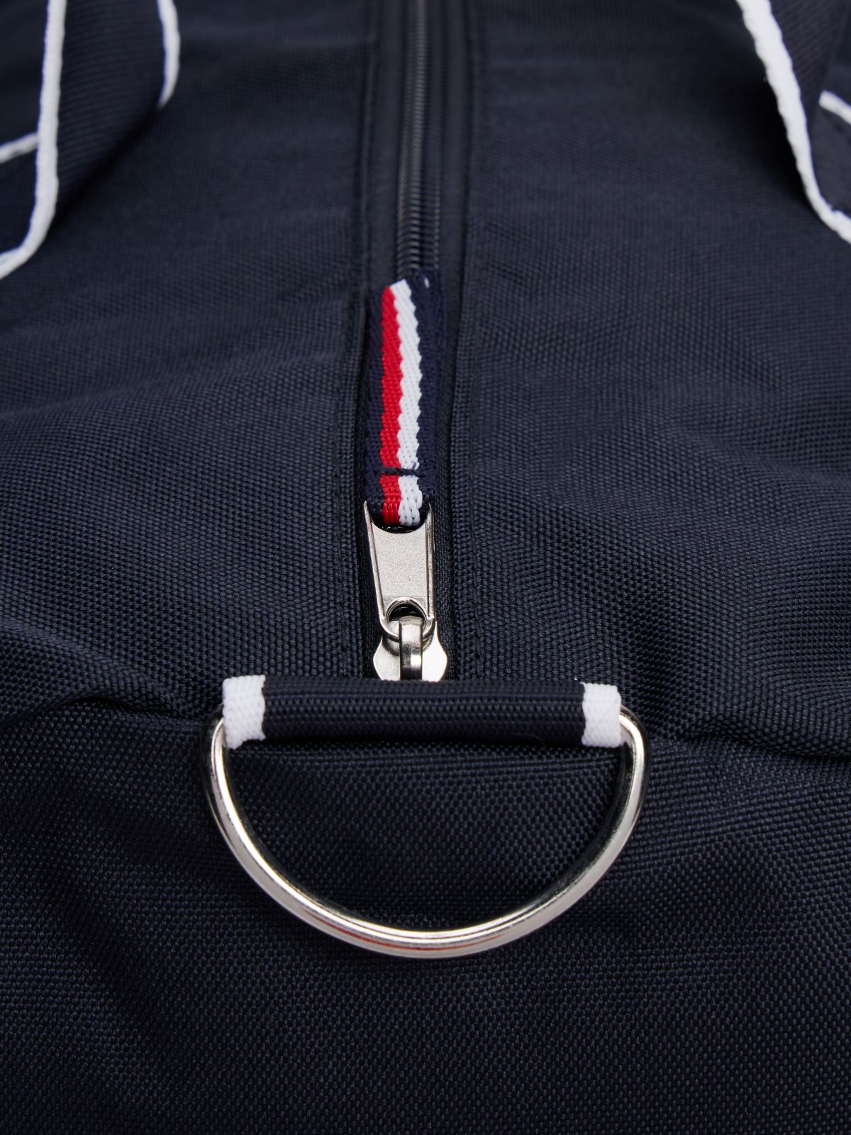 Tommy Logo Duffel Bag — Navy