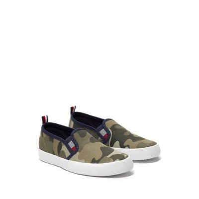 tommy hilfiger kids shoes