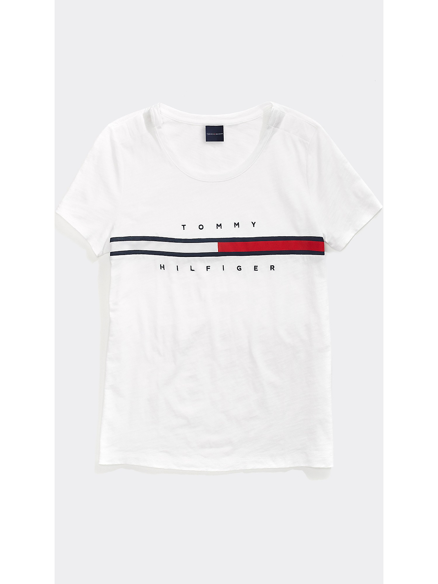 10 Merk Kaos Terkenal dan Terbaik di Dunia Apa Saja Ya 10 Merk Kaos Terkenal dan Terbaik di Dunia Apa Saja Ya