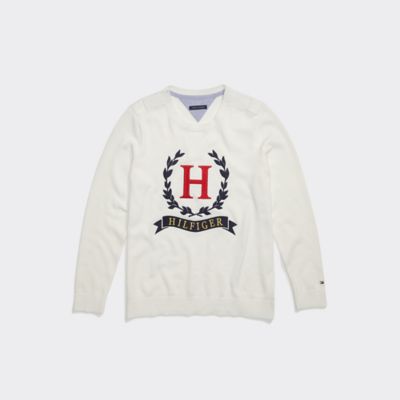 crest sweater