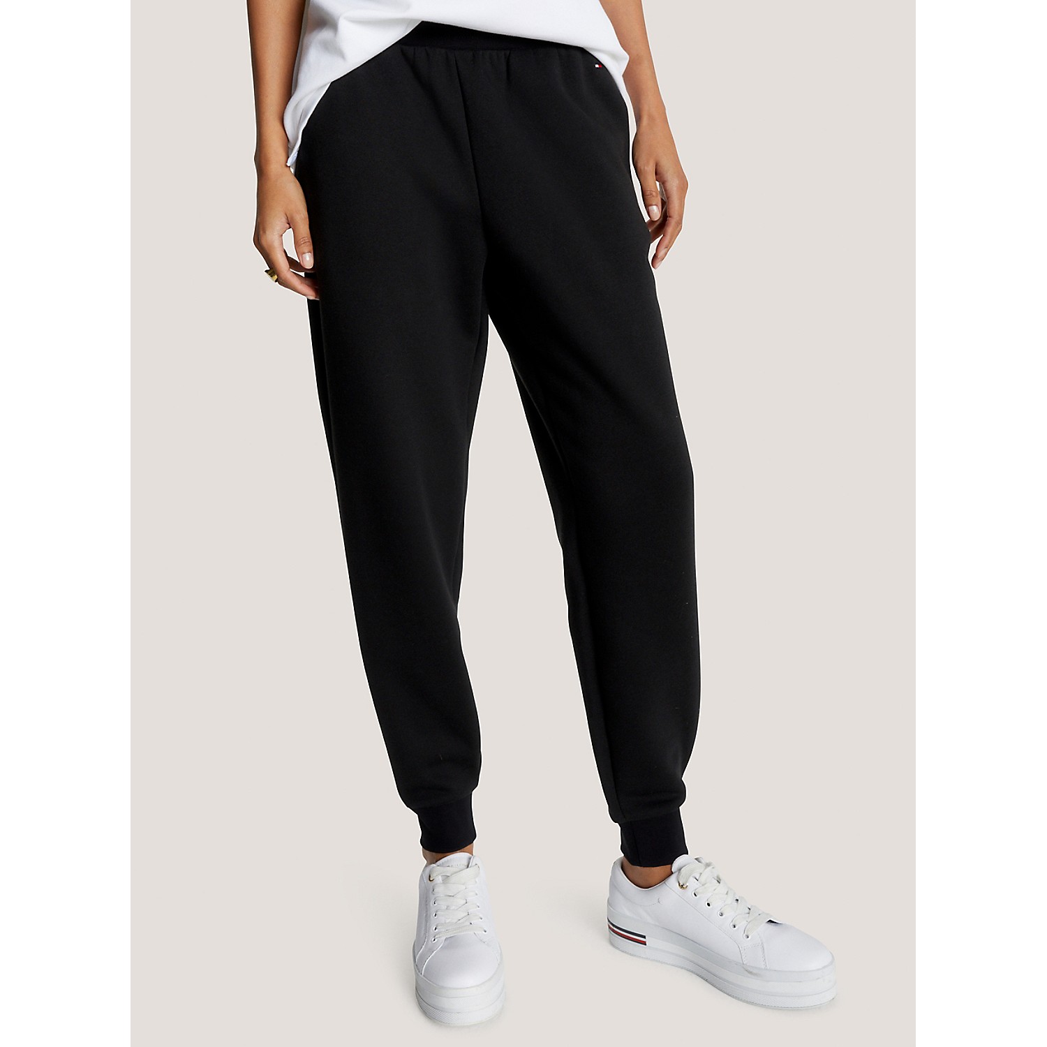 TOMMY HILFIGER Relaxed Fit Solid Sweatpant