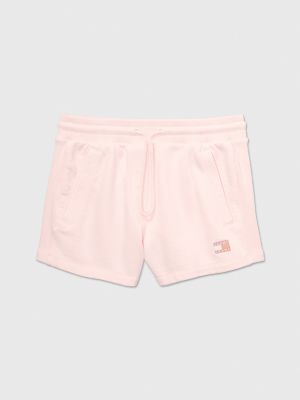 What Goes with Pink Shorts?