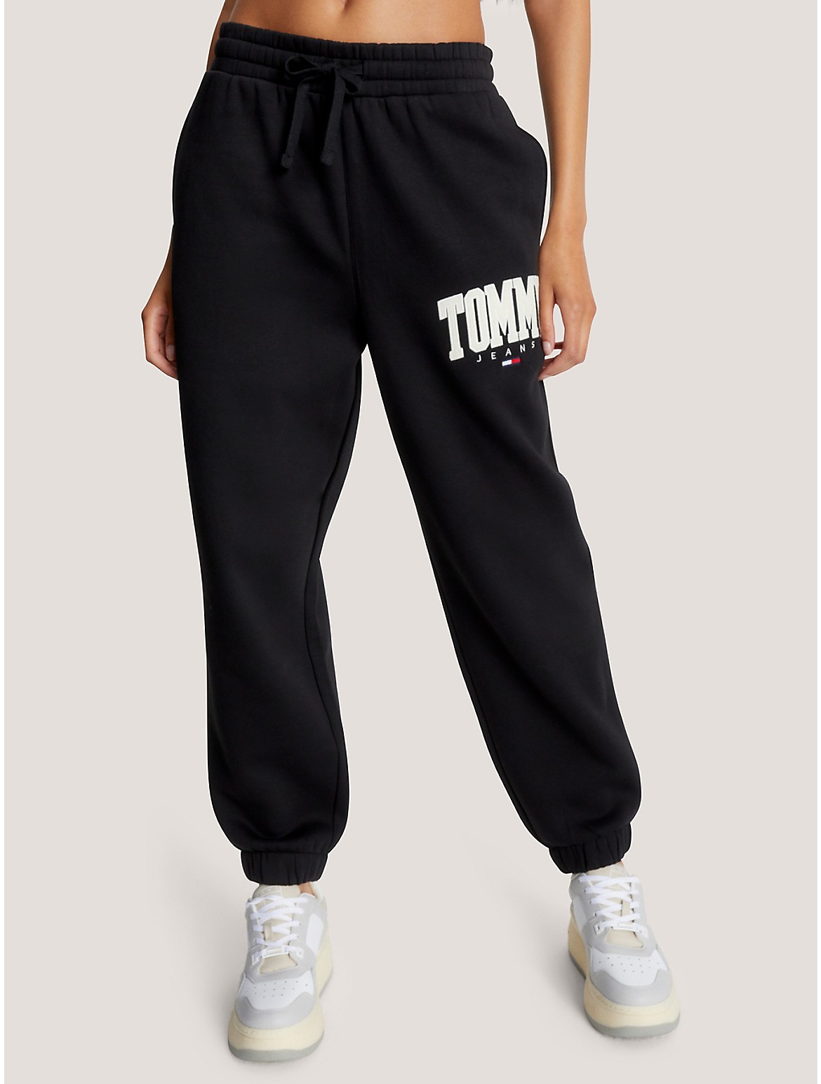 Tommy Hilfiger Varsity Logo Sweatpant In Dark Sable | ModeSens