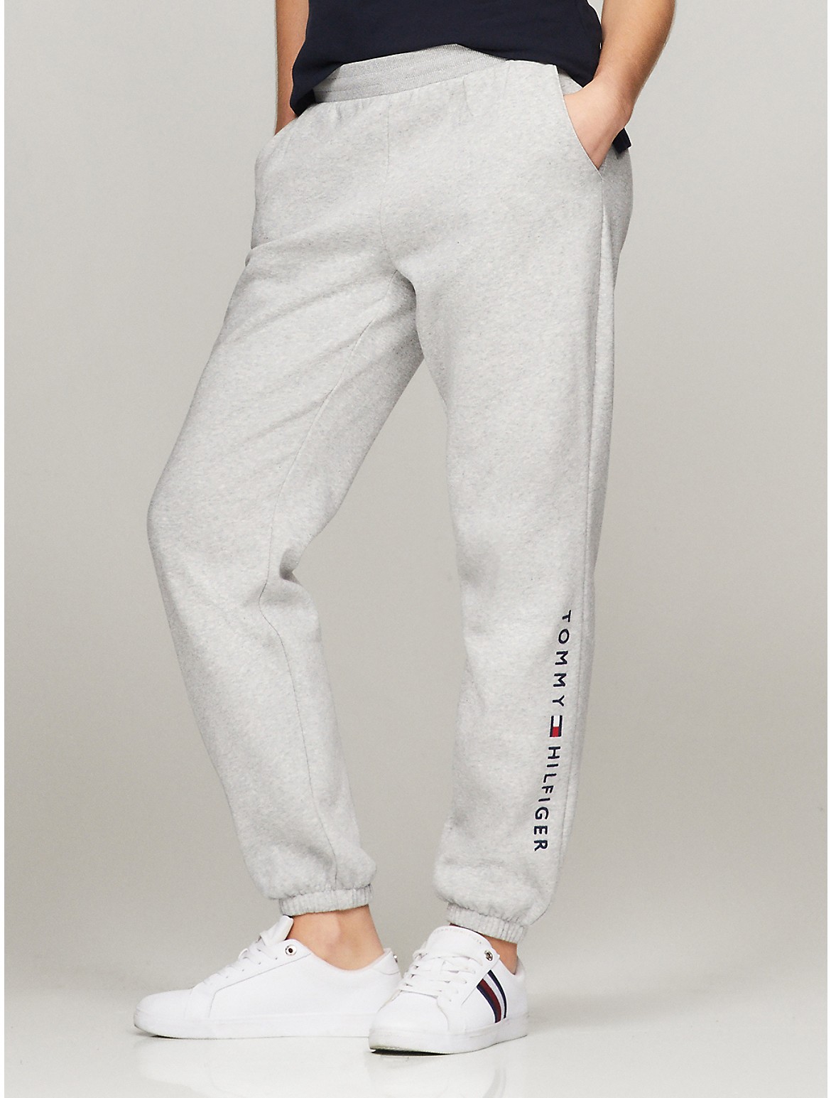 Tommy Hilfiger Women's Embroidered Tommy Logo Sweatpant