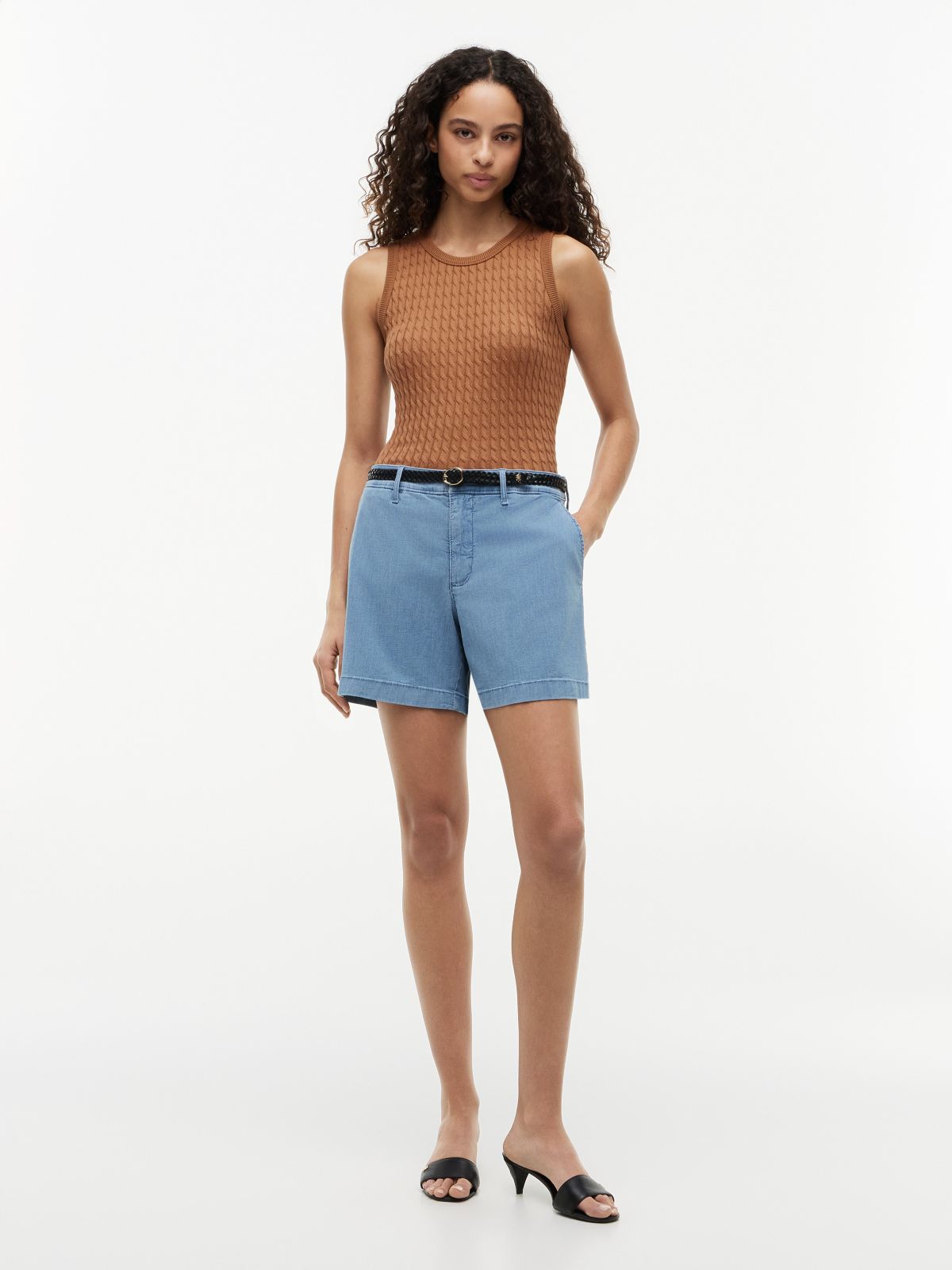 Classic 5" Short — Light Wash