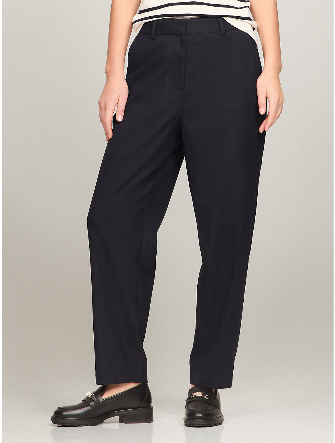Tommy Hilfiger Women's Tapered Fit Pant