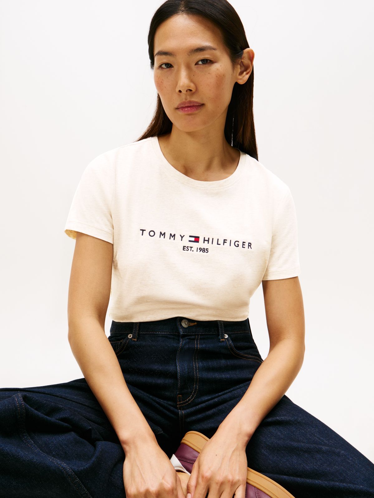 Embroidered Tommy Logo T-Shirt — Beige Heather