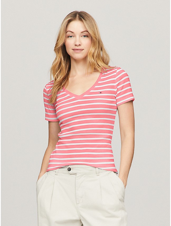 Buy Tommy Hilfiger Women Peach V-Neck Solid T-Shirt - NNNOW.com