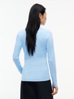 Long-Sleeve Crewneck Favorite T-Shirt — Light Blue 4