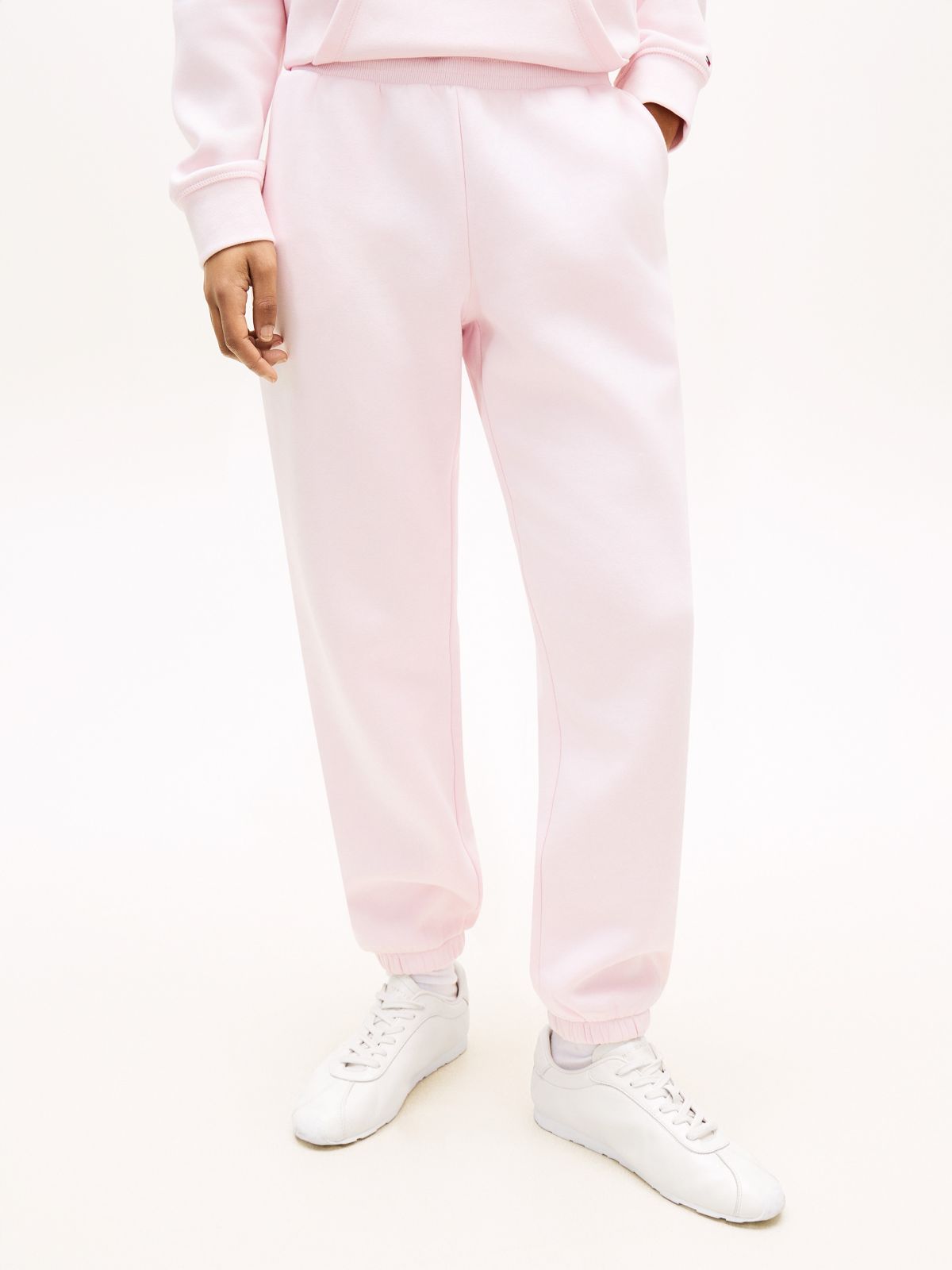 Embroidered Tommy Logo Sweatpant — Light Pink