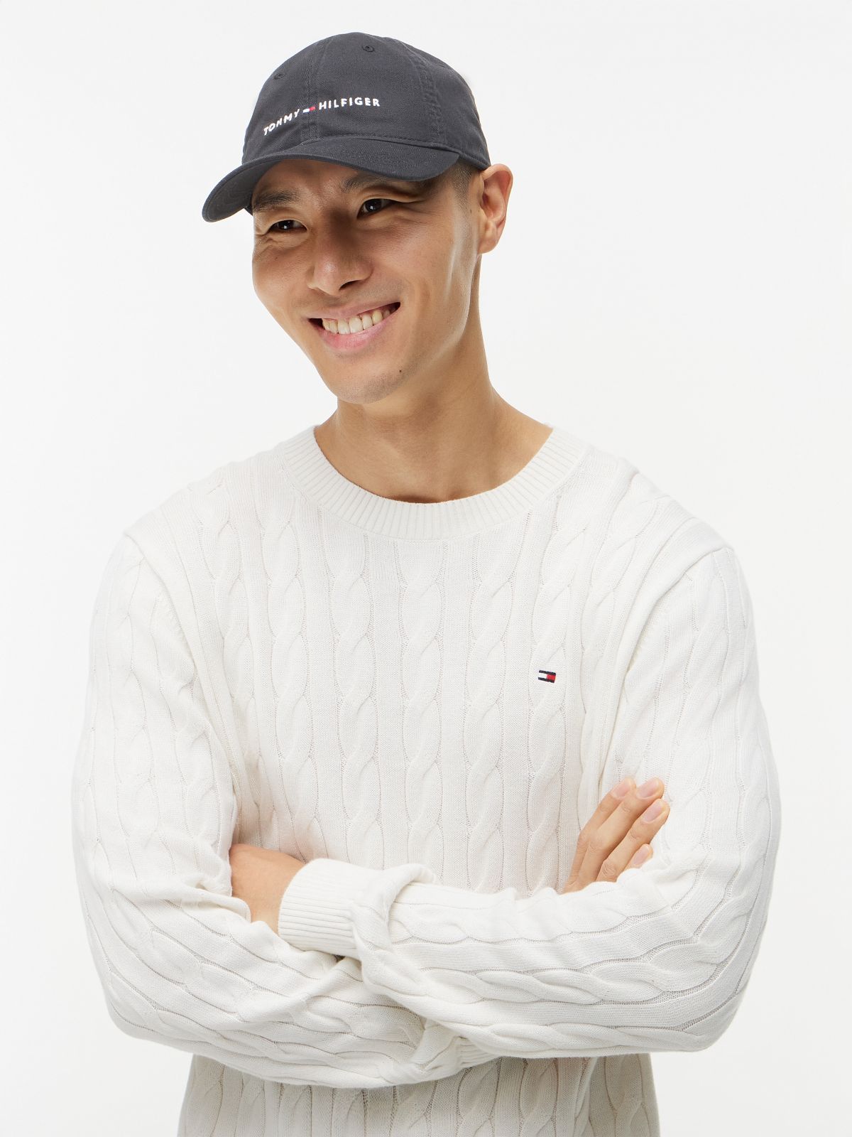 Embroidered Tommy Logo Baseball Cap — Deep Black