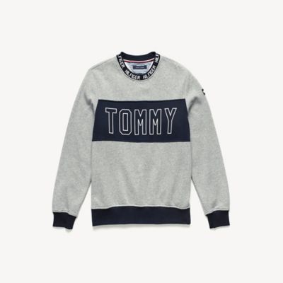 tommy logo sweater