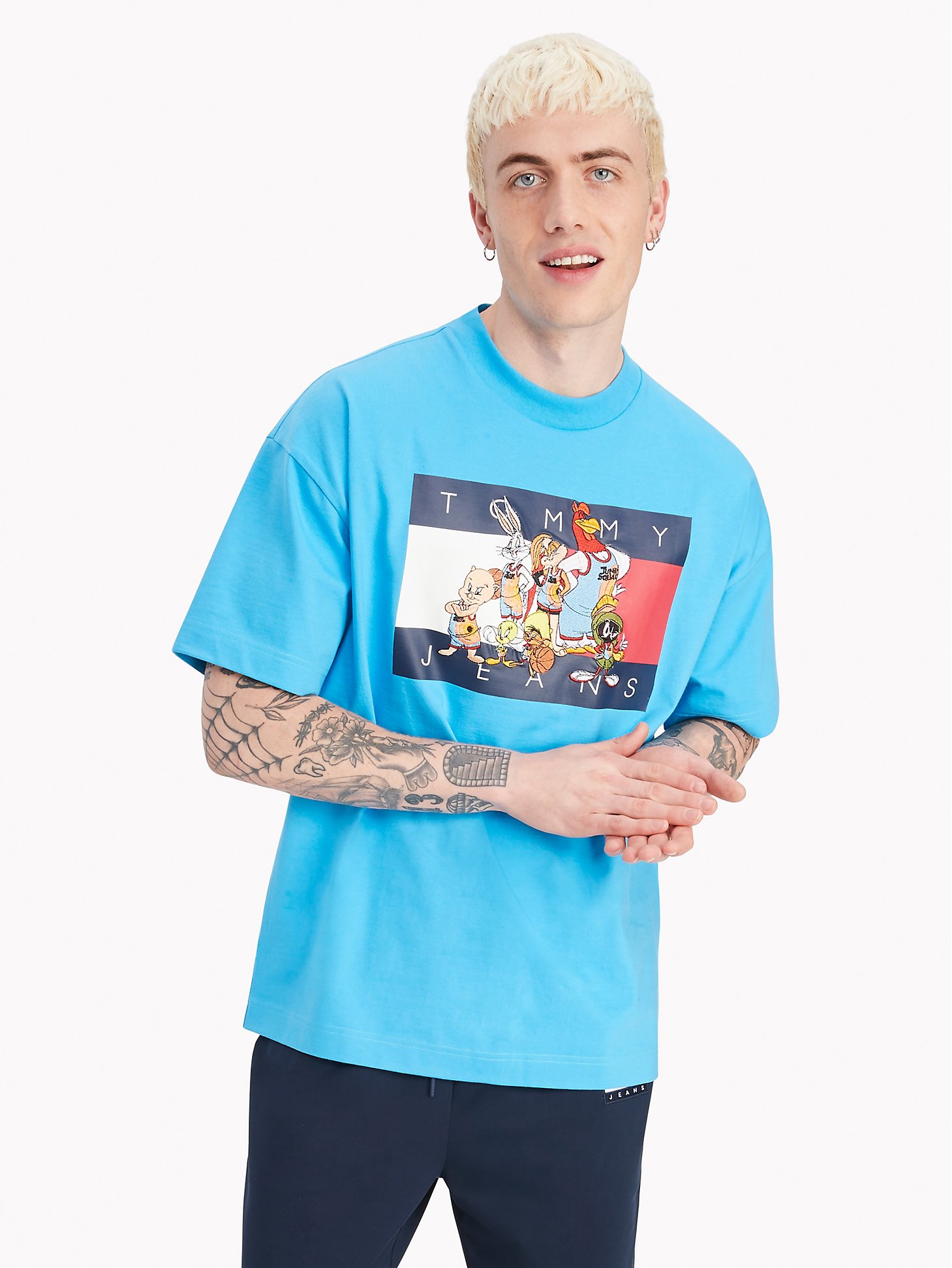 Tablet aangrenzend merknaam SPACE JAM: A NEW LEGACY X TOMMY JEANS Squad T-Shirt | Tommy Hilfiger USA
