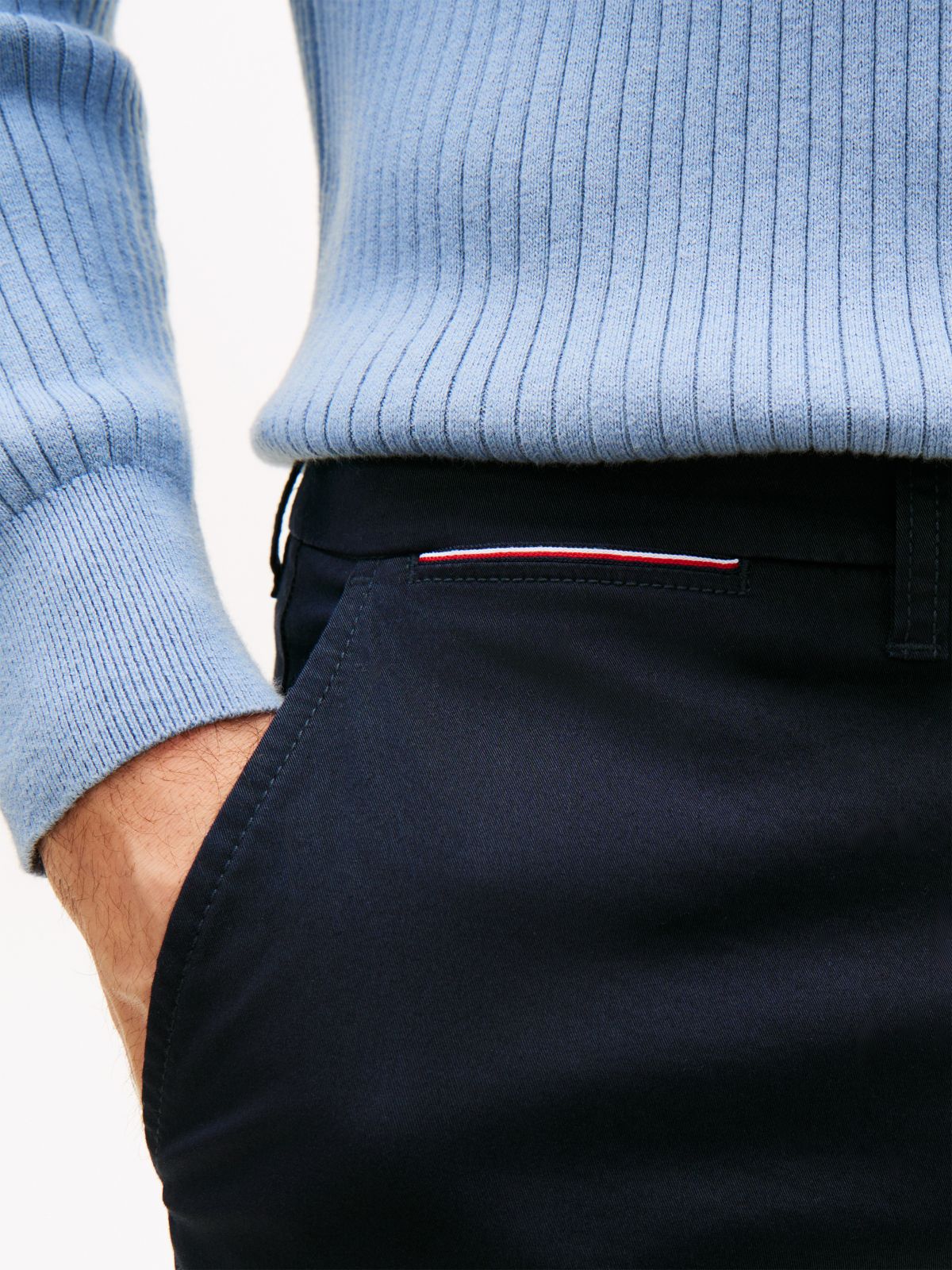 Straight Fit Twill 9" Chino Short — Navy