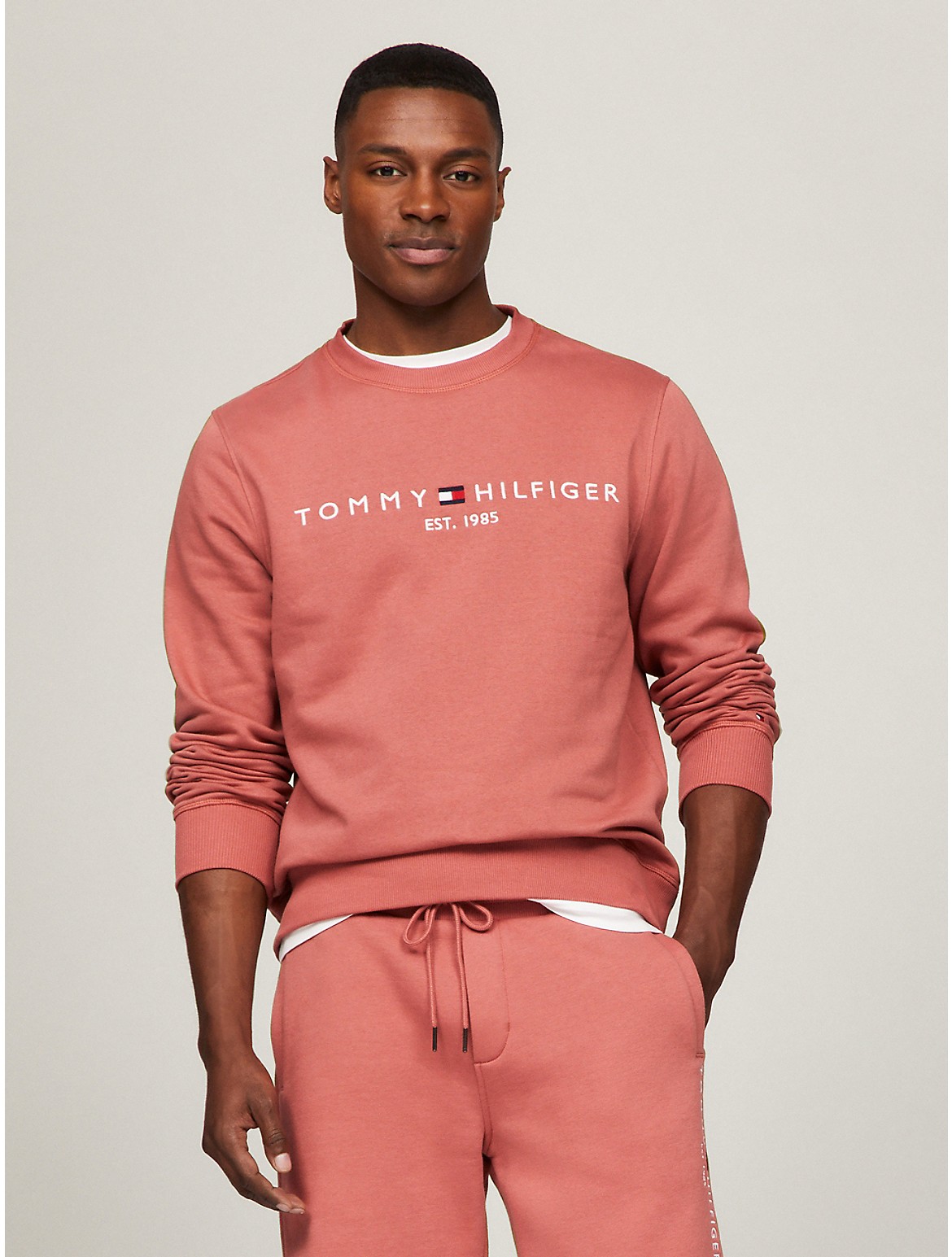 Tommy Hilfiger Embroidered Tommy Logo Sweatshirt In Red Fascination