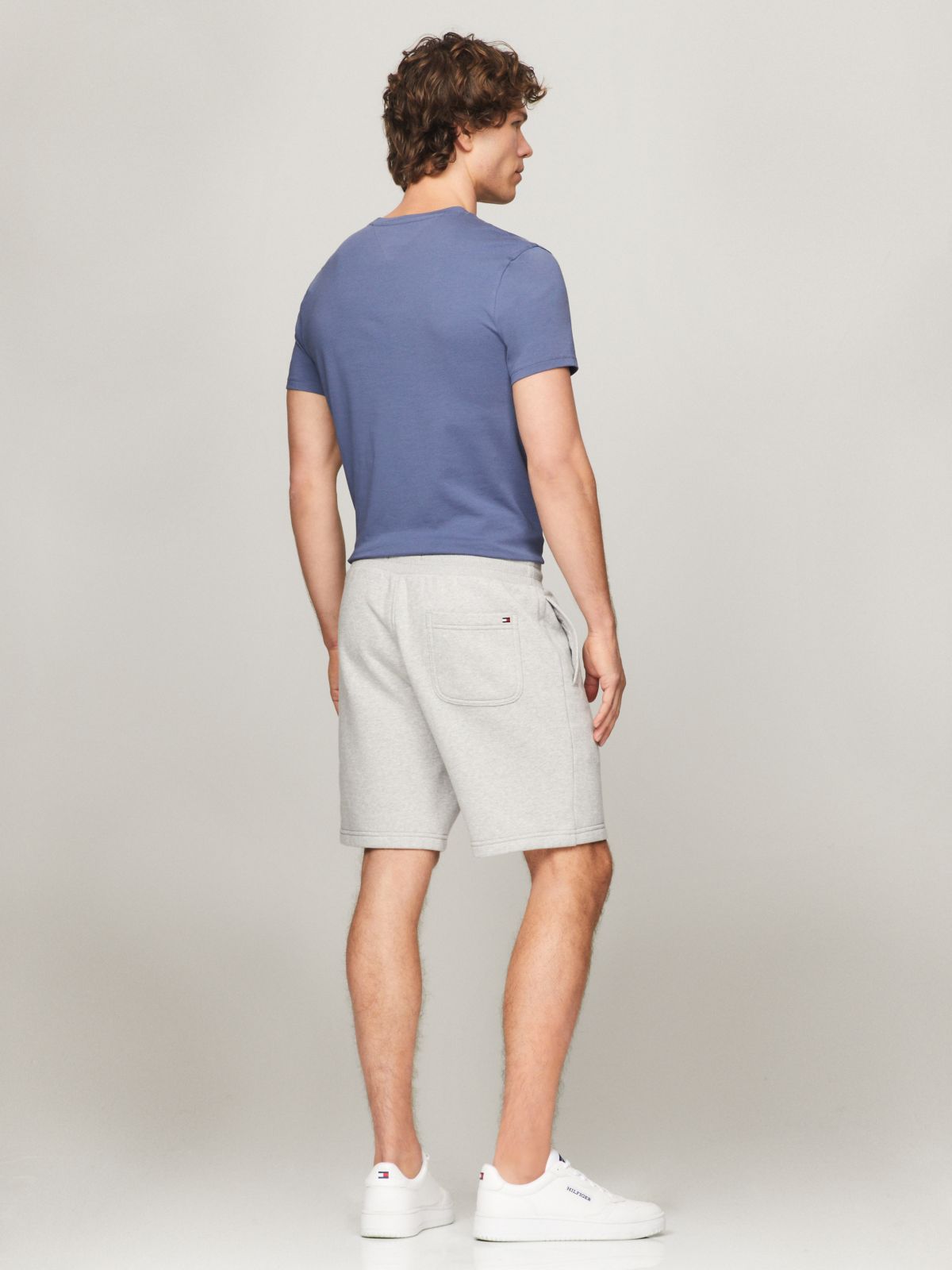 Embroidered Tommy Logo Sweatshort — Grey Heather