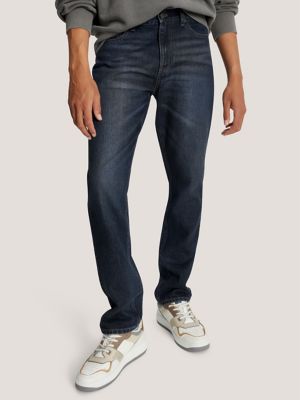 Straight Fit Stretch Jean in Faded Wash