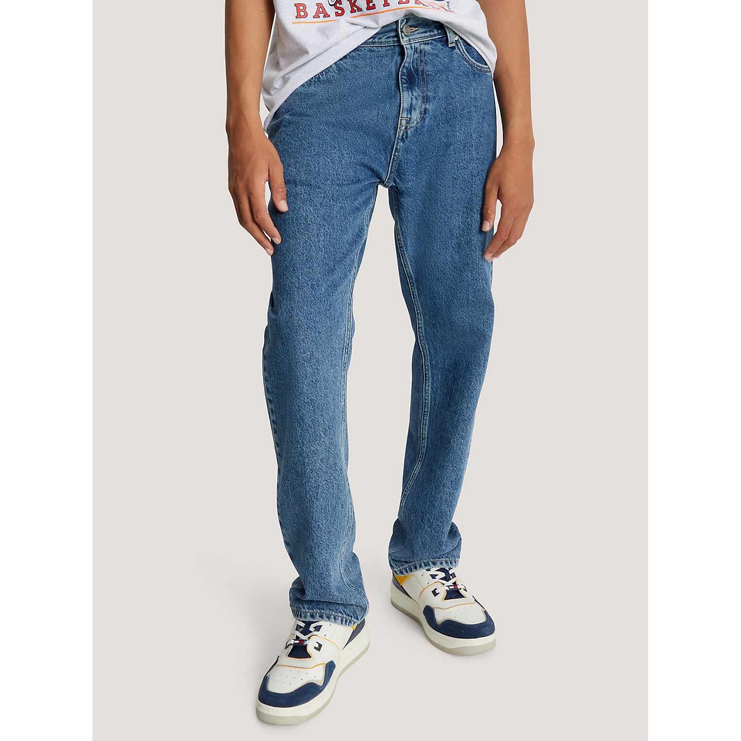 TOMMY HILFIGER Relaxed Straight Fit TJ Flex Jean