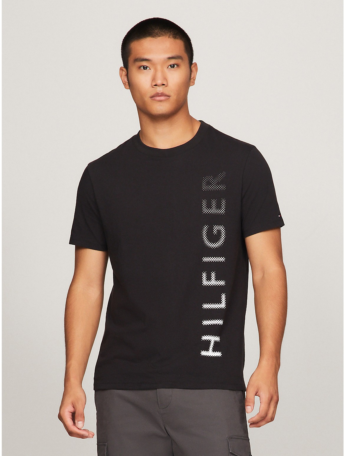 Tommy Hilfiger Men's Hilfiger Gradient Logo T-Shirt