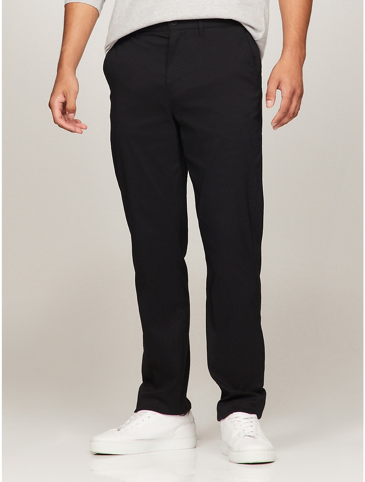 Tommy Hilfiger Men's Regular Fit Solid Stretch Pant