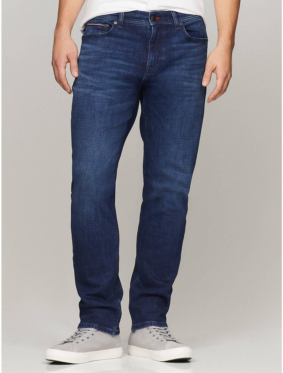 Tommy Hilfiger Men's Straight Fit Dark Wash Jean