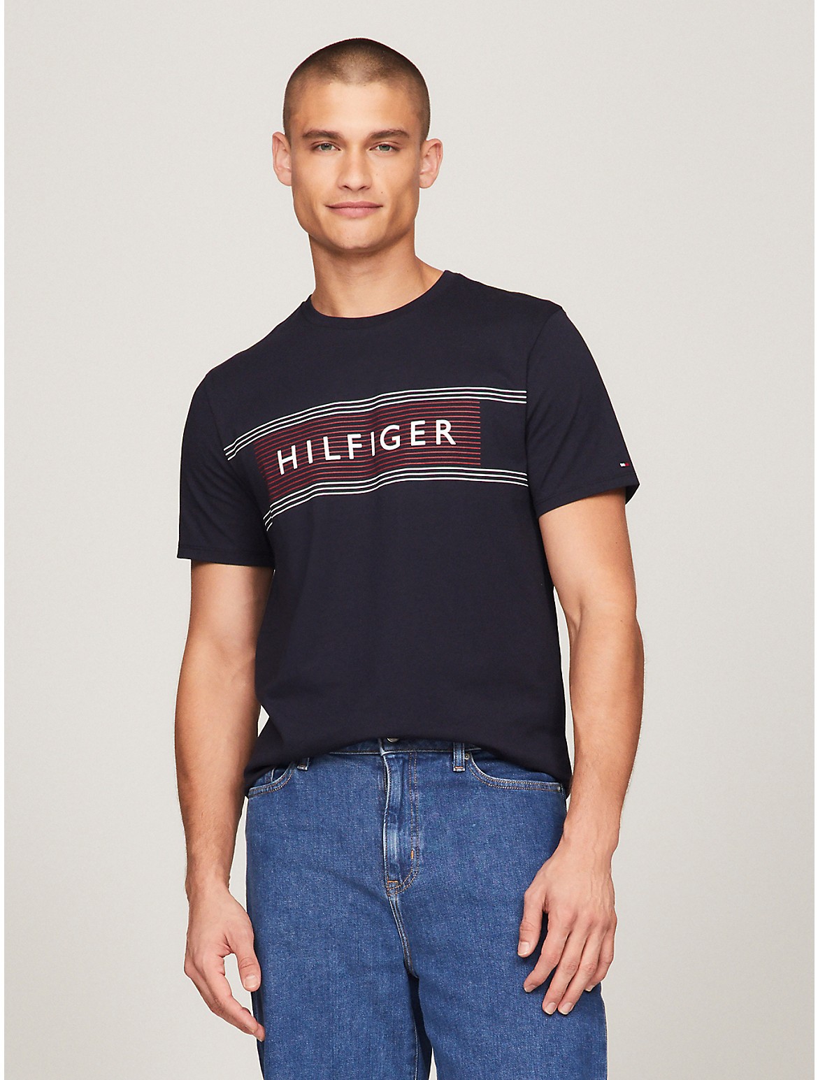 Tommy Hilfiger Men's Hilfiger Stripe Flag Logo T-Shirt