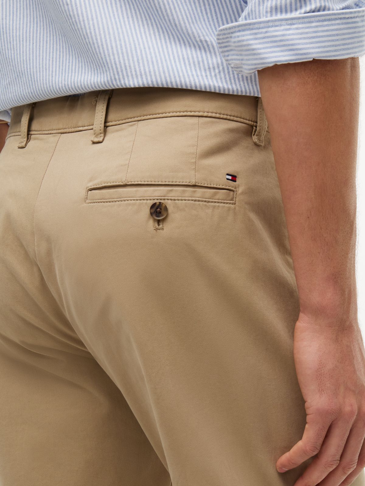 Straight Flex Chino — New Vintage Khaki