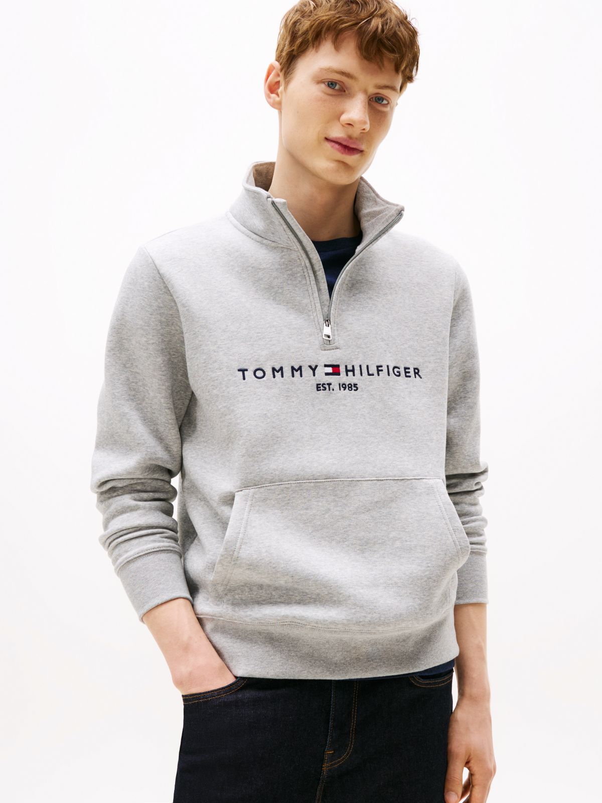 Tommy Logo Quarter-Zip Sweatshirt — Grey Heather