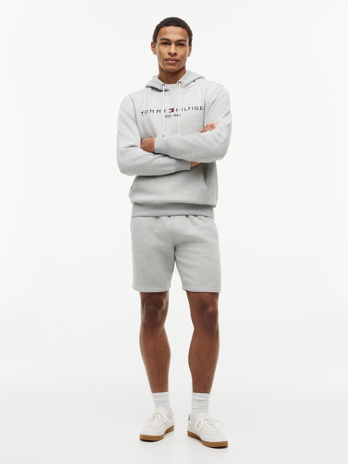 Embroidered Tommy Logo Sweatshort — Grey Heather