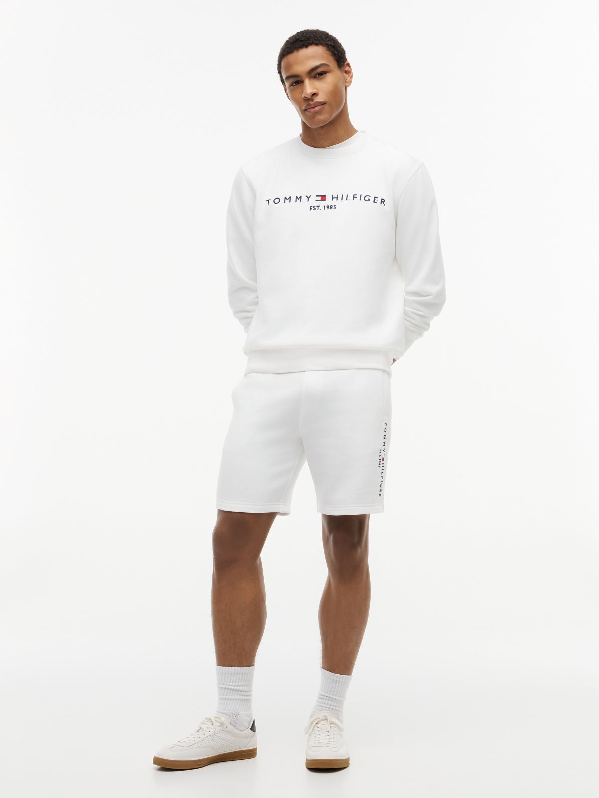 Embroidered Tommy Logo Sweatshort — Fresh White