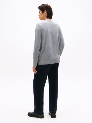 Мужские футболки Tommy Hilfiger Long-Sleeve Tonal Flag Logo T-Shirt — фото 4