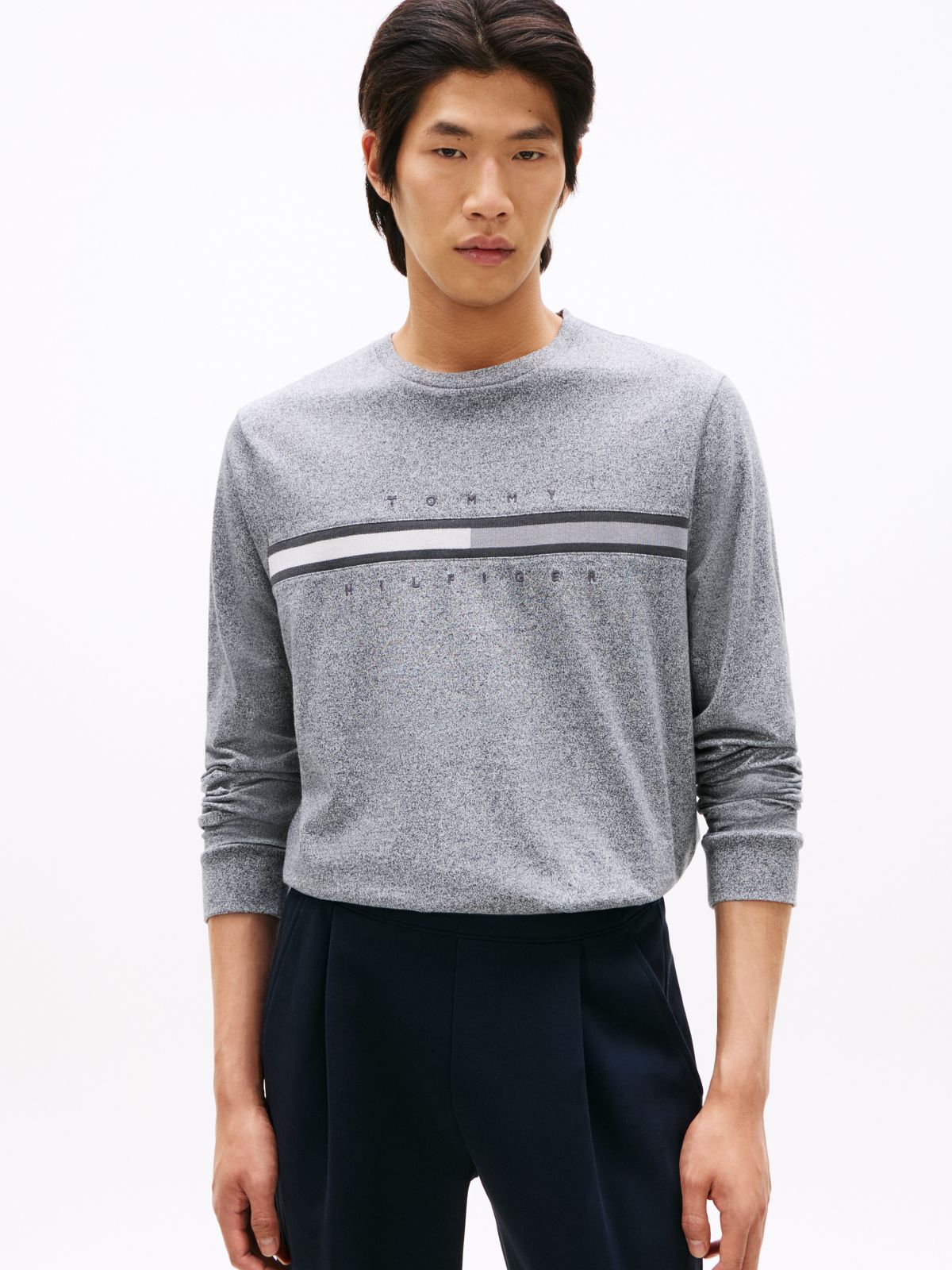 Long-Sleeve Tonal Flag Logo T-Shirt — Grey Heather