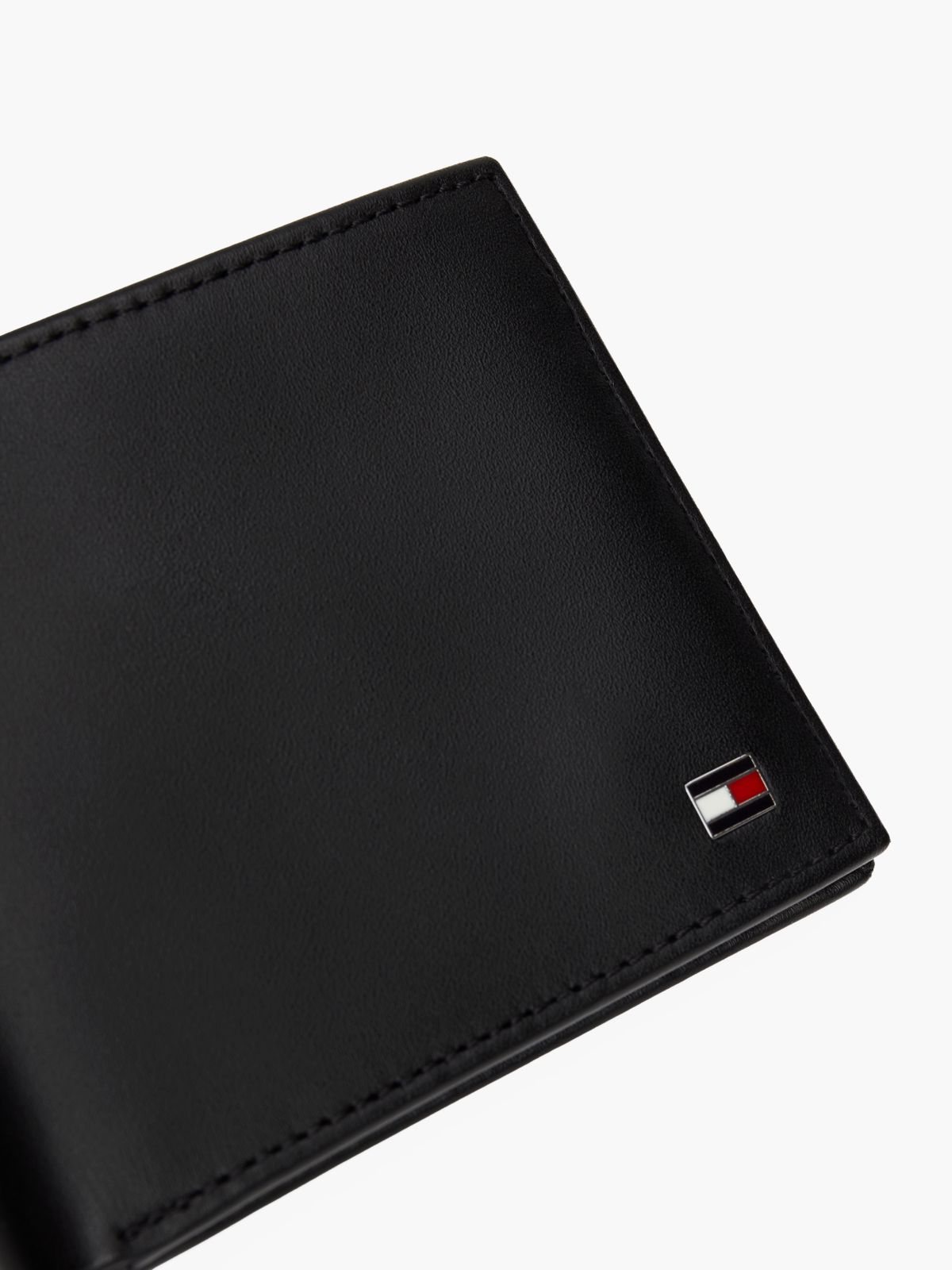 Flag Emblem Mini Credit Card Wallet — Black
