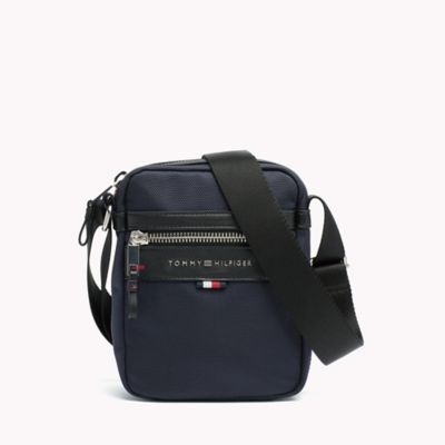 tommy hilfiger camera bag