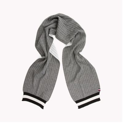 tommy hilfiger wool scarf