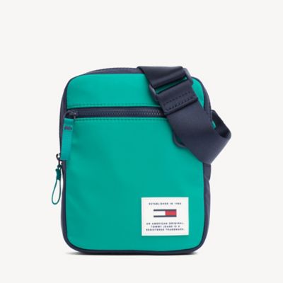 tommy hilfiger city laptop bag