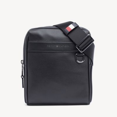 tommy hilfiger essential laptop bag