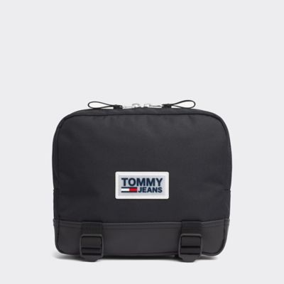 tommy hilfiger jeans backpack