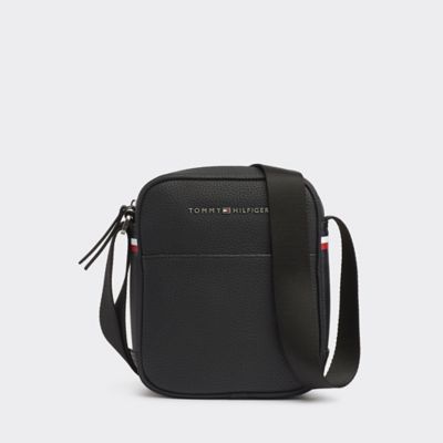 tommy hilfiger essential laptop bag