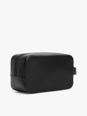 ショルダーバッグ   Classic Signature Dopp Kit AM13235_BDS_FNT