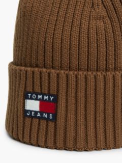 Tommy Jeans Badge Rib-Knit Beanie — Warm Khaki 3