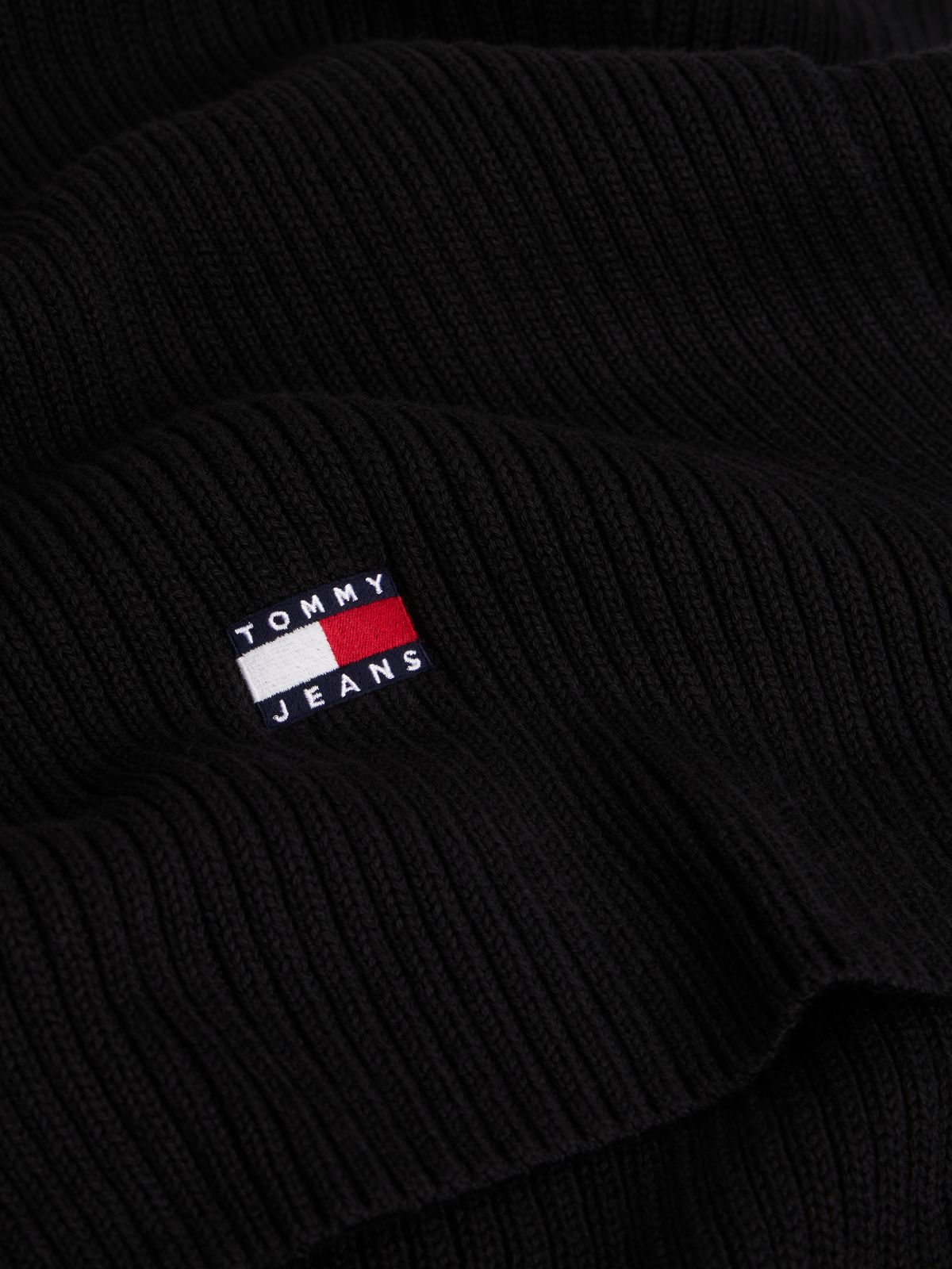 Tommy Jeans Badge Rib-Knit Scarf — Black