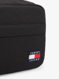 Tommy Jeans Essential Toiletry Bag — Black 3
