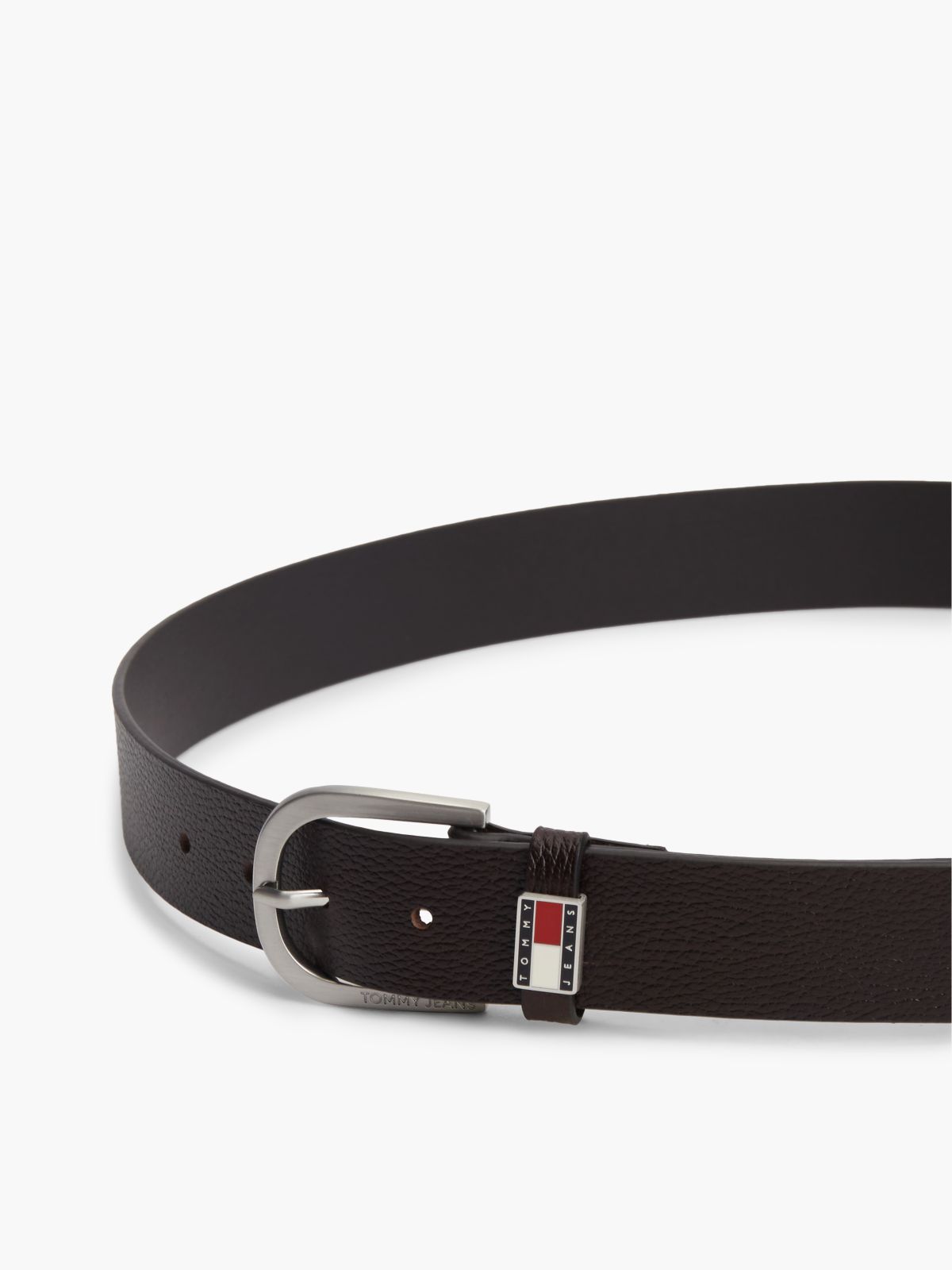 Tommy Jeans Round Buckle Leather Belt — Dark Brown