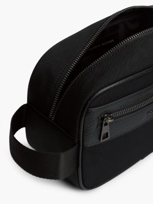 Мужские несессеры Tommy Hilfiger Tommy Logo Dopp Kit, цвет: Чёрный — фото 4